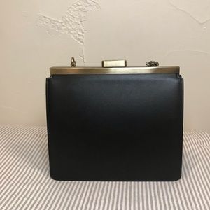 Tammy & Benjamin leather handbag with chain